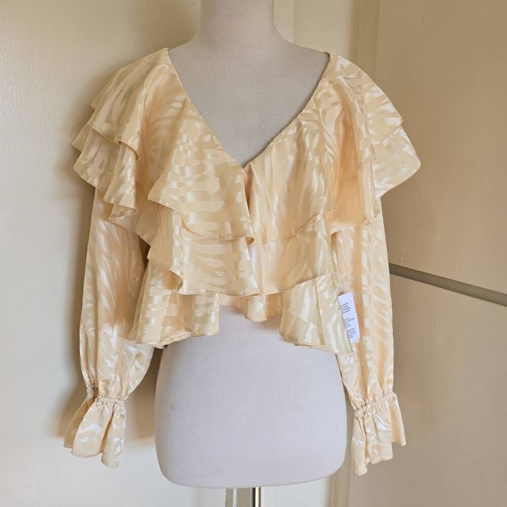 asos LUXE animal jacquard ruffle top in champagne, NWT, Sz 6